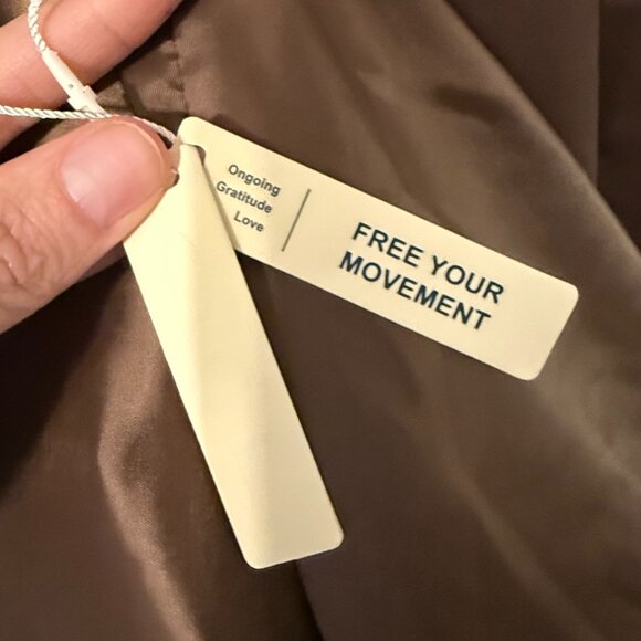 OLG Move Waterproof Belted Trench Coat. Size Large. New with tags. MSRP $149.00 - Picture 15 of 16